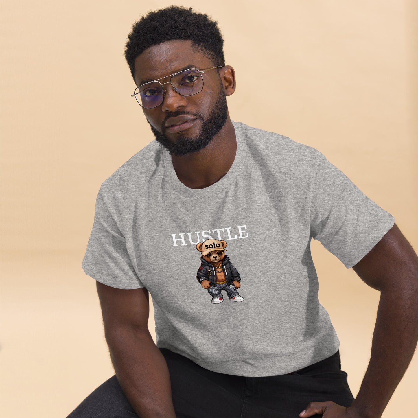 Hustle Bear t-shirt